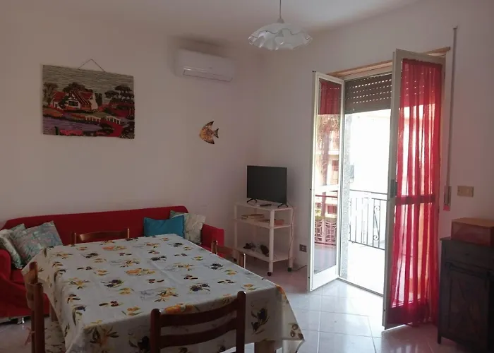 Casa Lulu Due Minuti Dal Mare דירה *